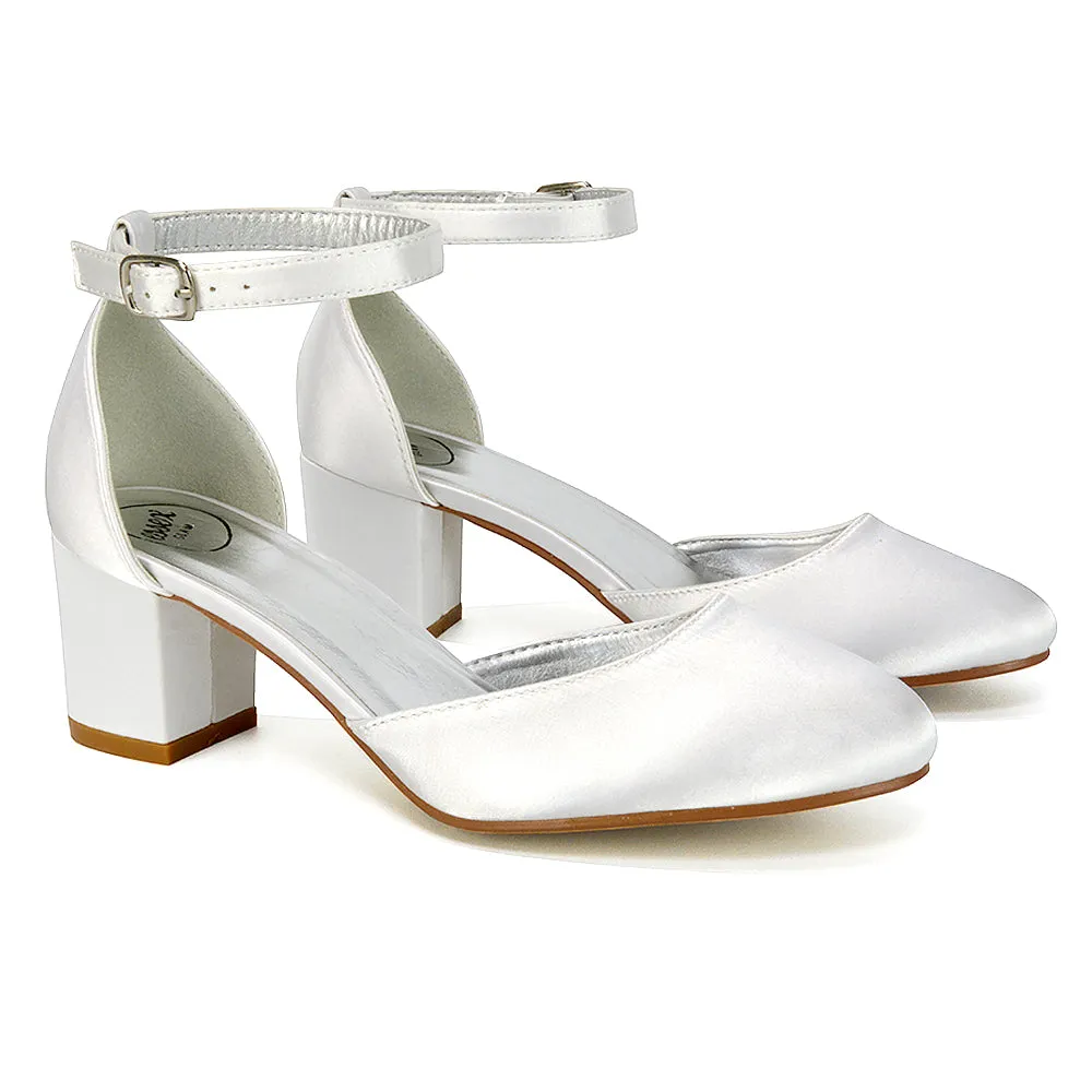 BILLIE-MAY CHUNKY STRAPPY MID BLOCK HIGH HEELS COURT SHOES IN WHITE