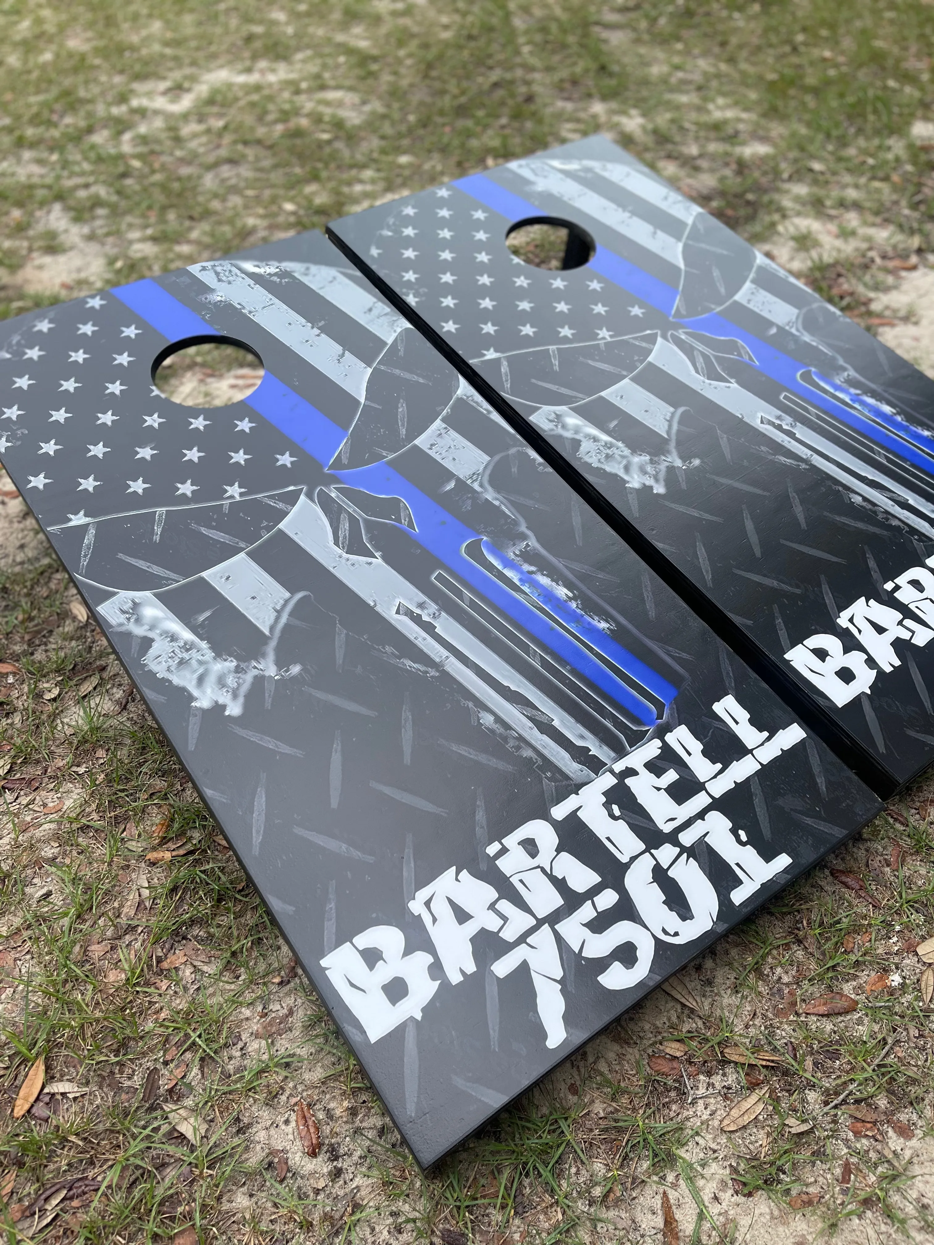 Blue Line Skull Cornhole Set With Bean Bags