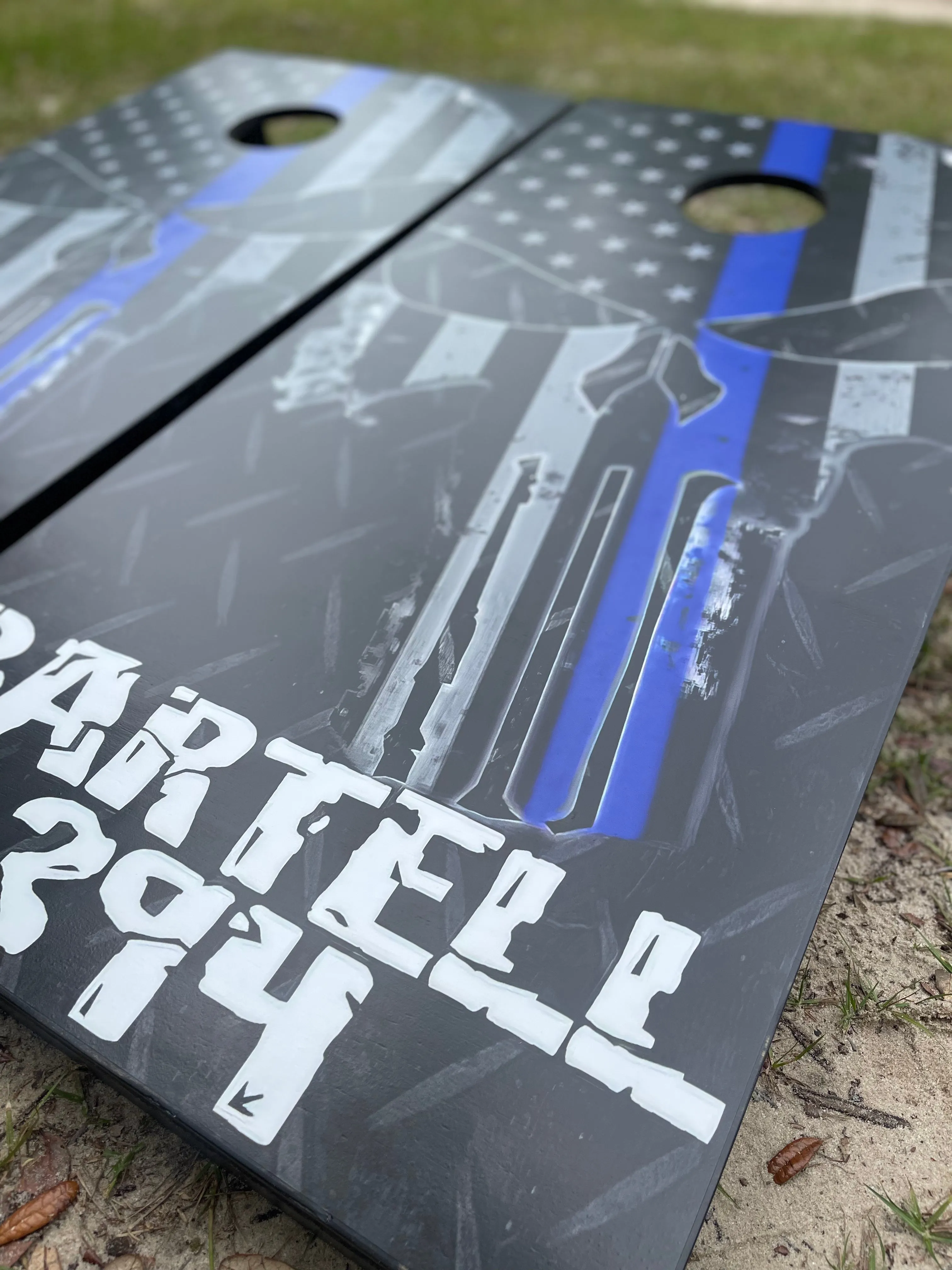 Blue Line Skull Cornhole Set With Bean Bags