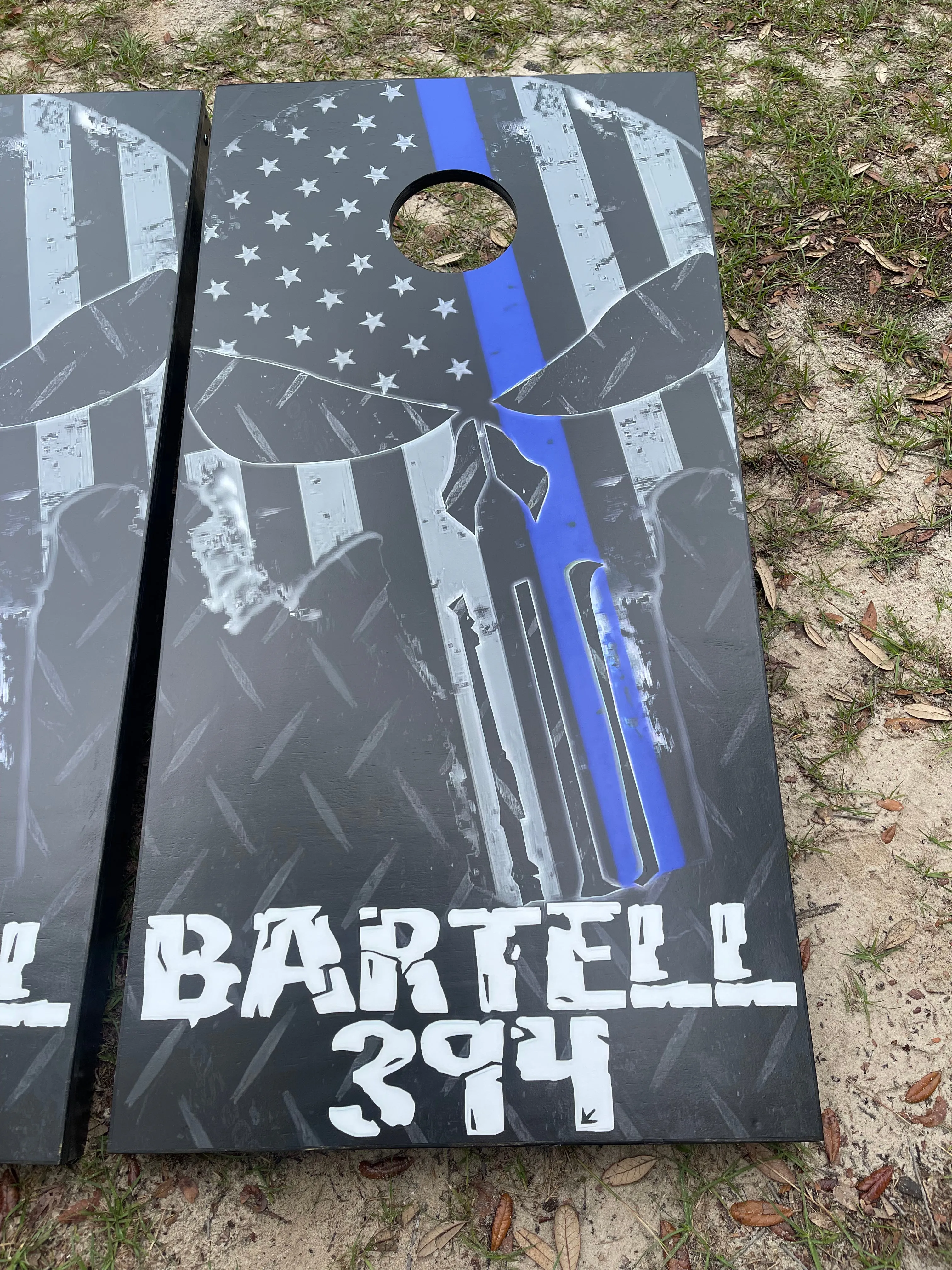 Blue Line Skull Cornhole Set With Bean Bags