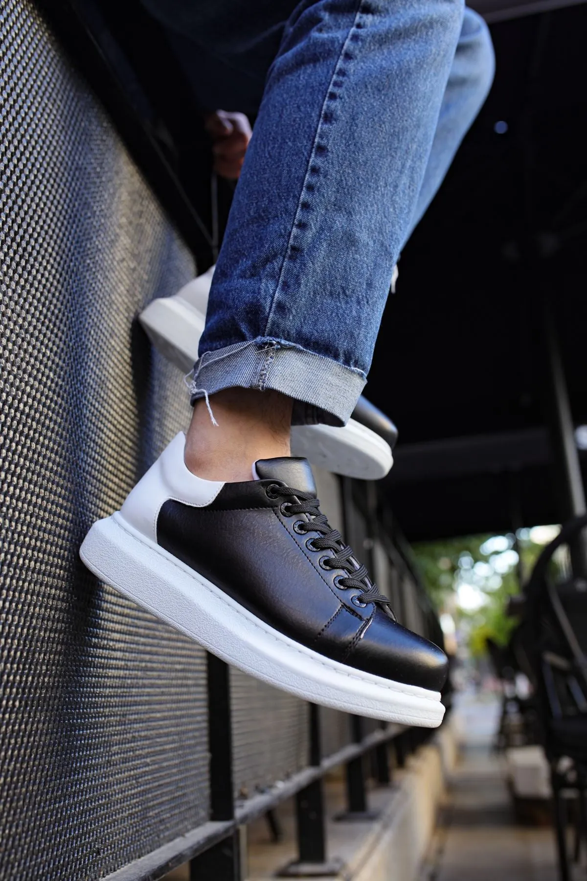 CH256 Men's Unisex Black-White Casual Sneaker Sports Shoes