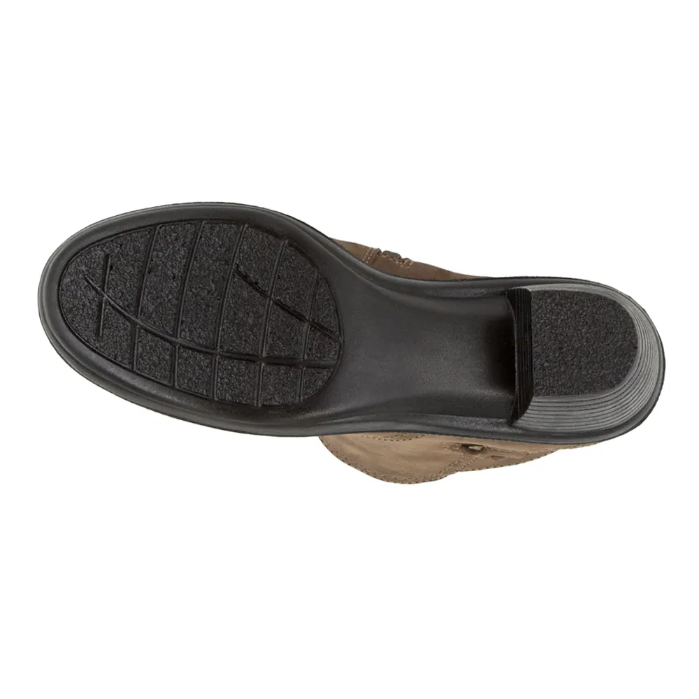 Dawnta Round Toe Zippered Booties