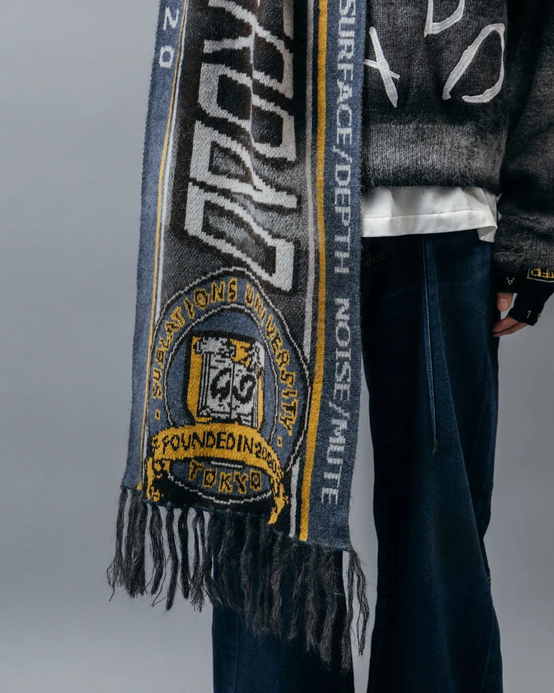 KASURI JACQUARD FOOTBALL SCARF .10【ASH BLACK】