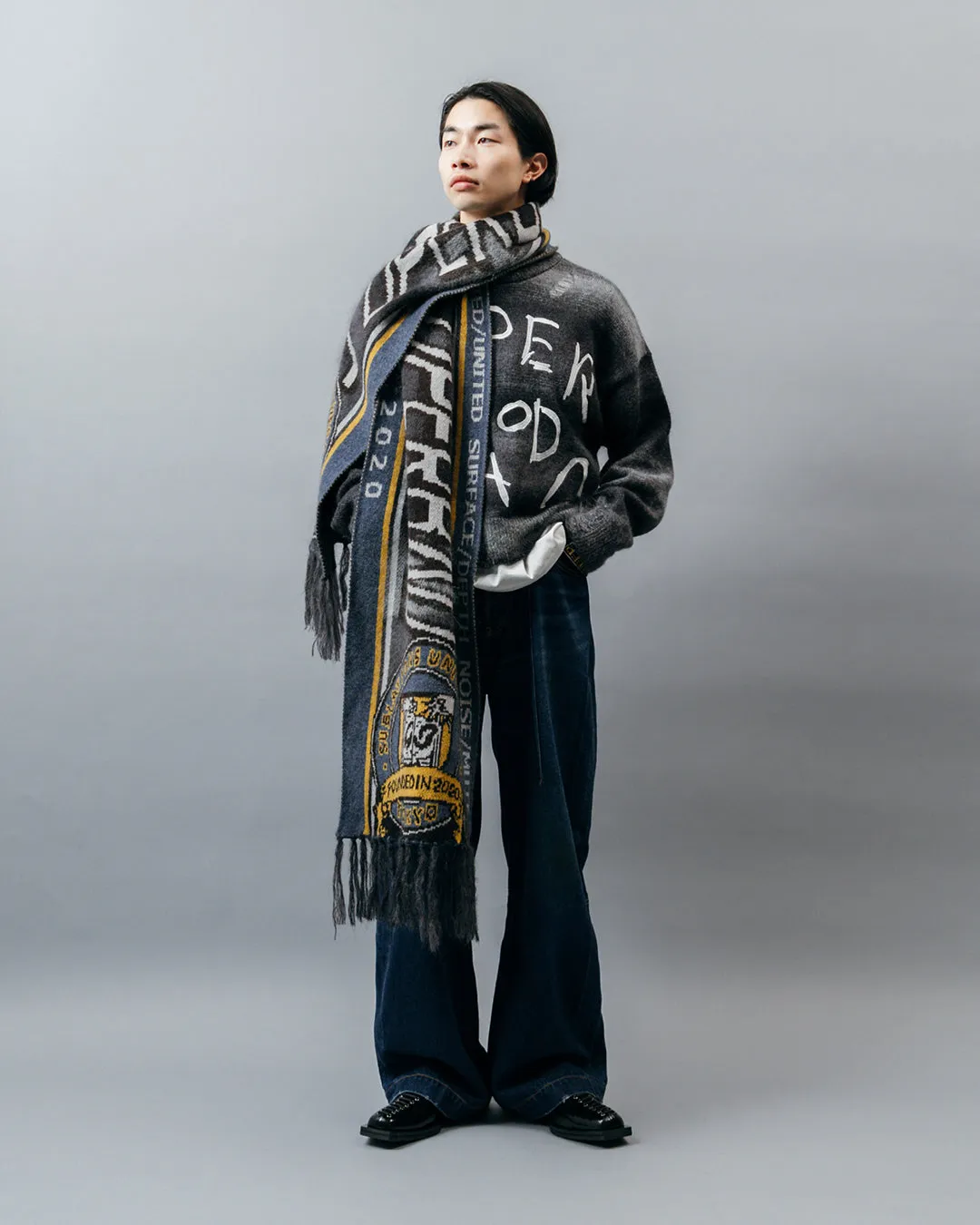 KASURI JACQUARD FOOTBALL SCARF .10【ASH BLACK】