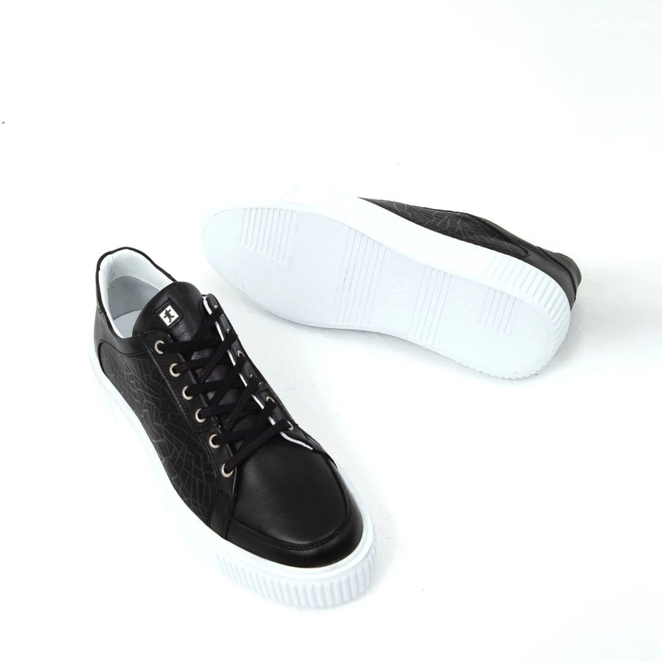 Madasat Black Leather Sneakers Sports Shoes - 105 |