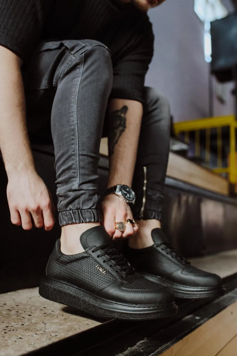 Men's High Sole Black Casual Sneaker Sports Shoes
