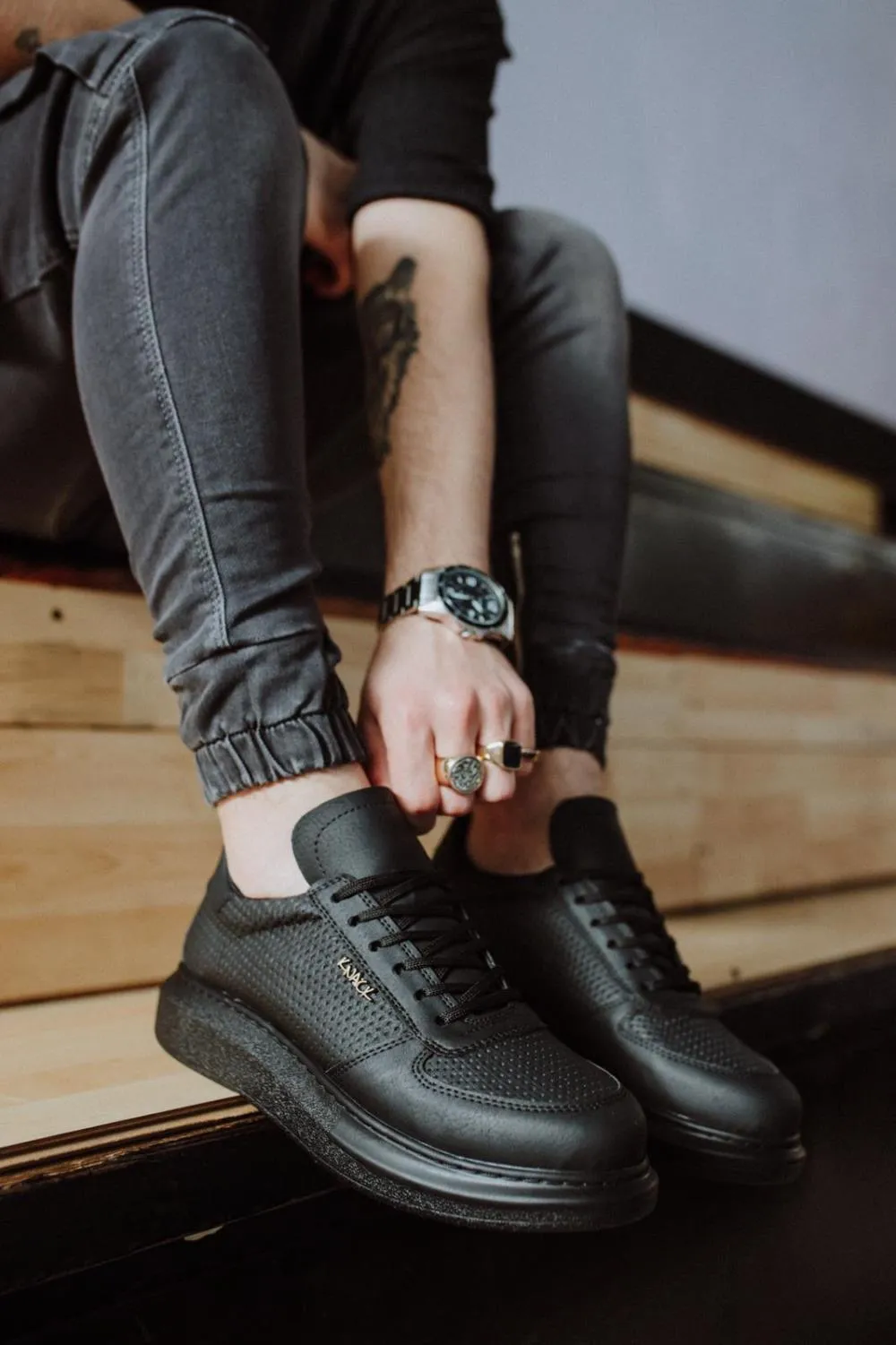 Men's High Sole Black Casual Sneaker Sports Shoes