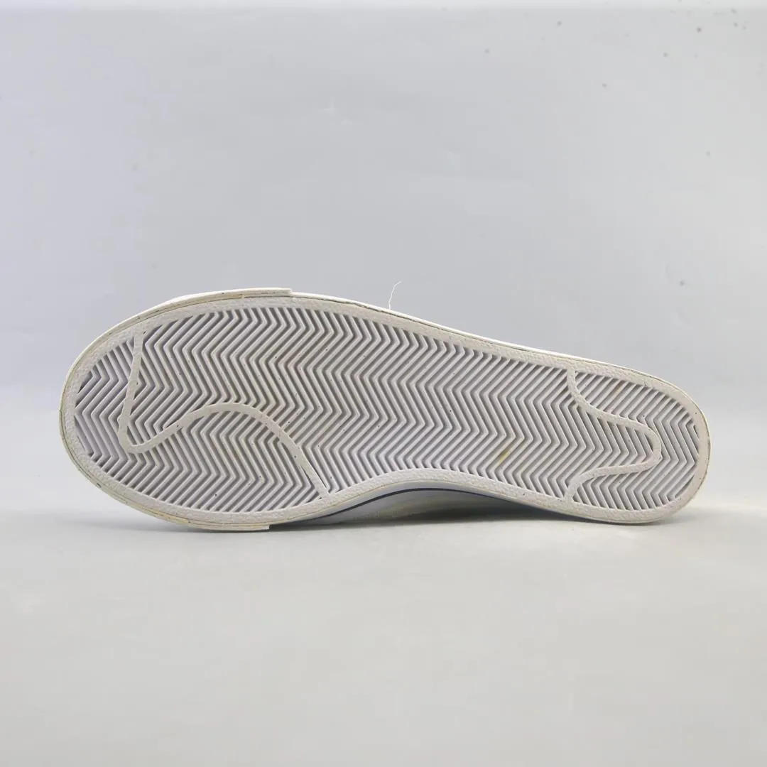 NIKE  COURT LEGACY NEXT NATURE
