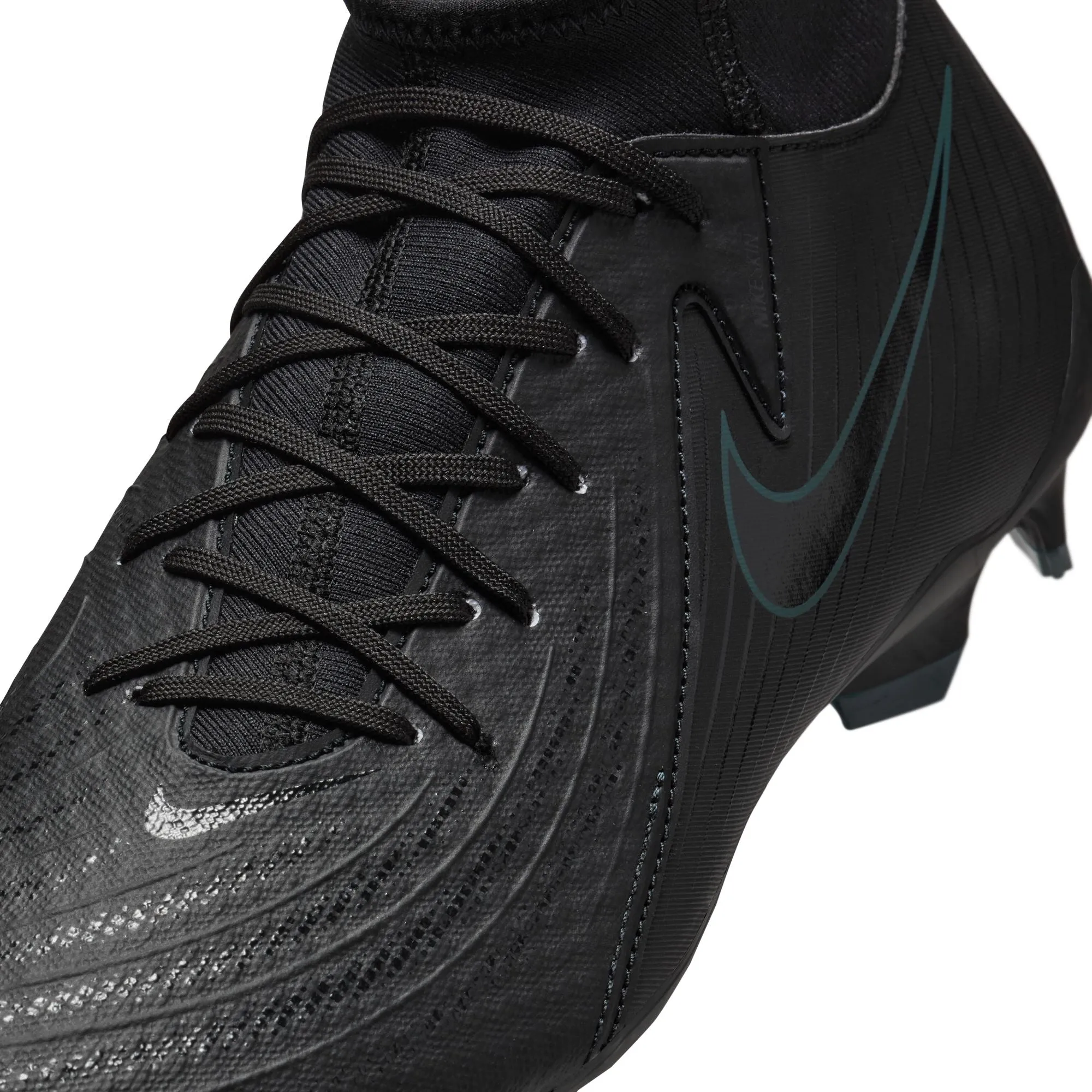 Nike Phantom Luna 2 Academy MG High-Top Soccer Cleats