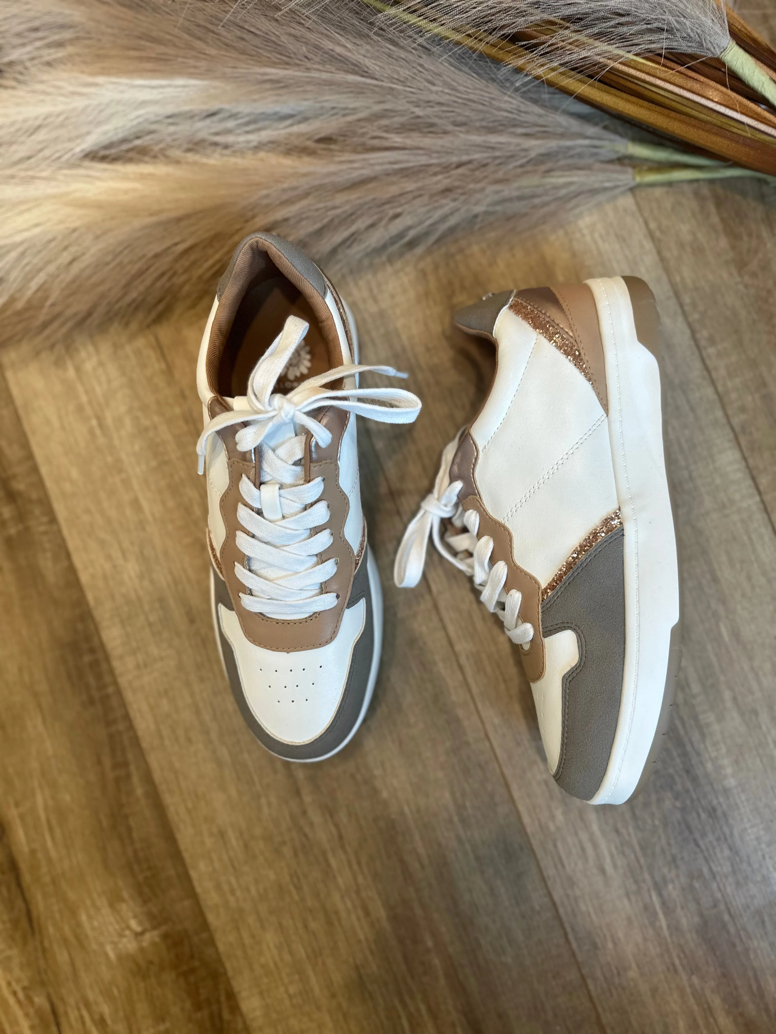 Niko Low-top Court Sneaker (Yellowbox)