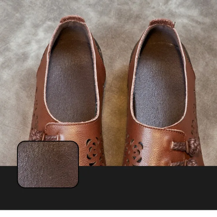 Women Retro Hollow Soft Leather Flat Shoes