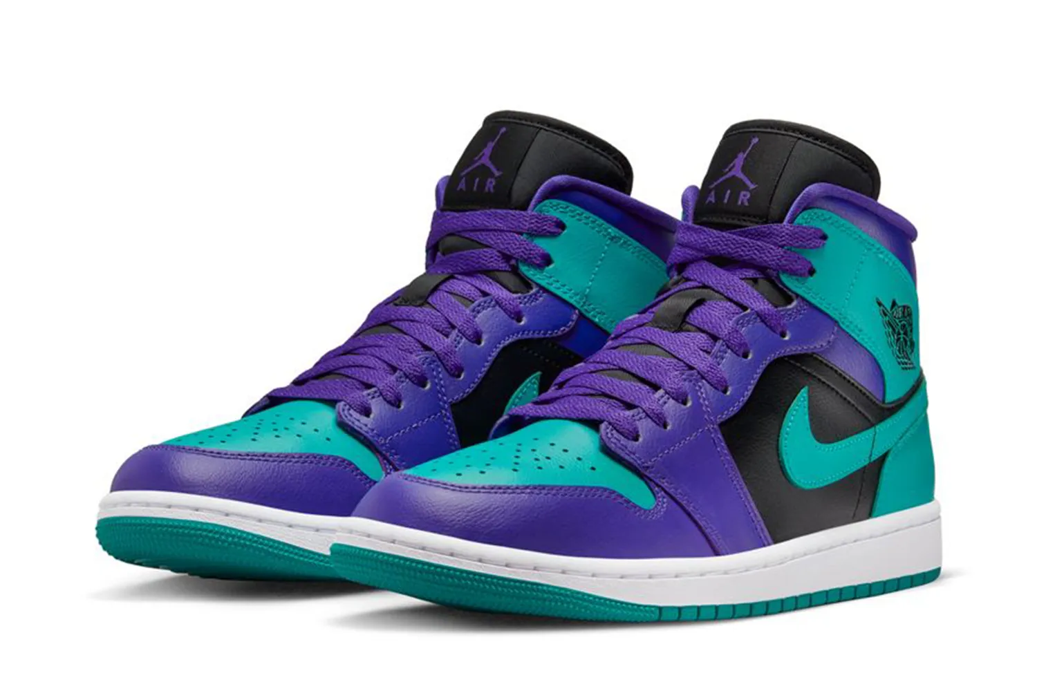 WOMEN'S AIR JORDAN 1 MID BLACK GRAPE